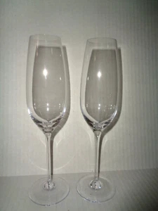 Tiffany & Co.  (2)  CRYSTAL FLUTES CHAMPAGNE GLASSES  9 5/8"  ( 9 oz) - Picture 1 of 6