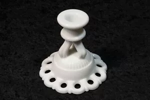 Candelabro de encaje dórico Westmoreland vintage de vidrio de leche repuesto - Imagen 1 de 6