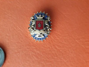 Vintage goldfarbene Bretagne "A Ma Vie" französische Brosche Anstecknadel mit Löwen, Emaille - Bild 1 von 6