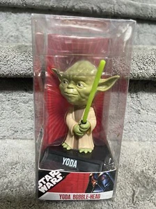 NIB RARE Star Wars Yoda Official Funko (2007) Wacky Wobbler Bobblehead Figure - Picture 1 of 8