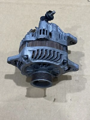 Subaru WRX STi EJ257 2015 alternador de motor OEM Foto 1 de 4