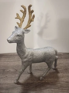  Christmas Reindeer, 12 In, 9In Silver And Gold - Picture 1 of 5