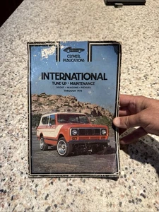Clymer International Scout Wagons Pickups Maintenance Manual A233 thru 1975 - Bild 1 von 7