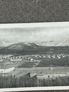 Original 1950er Fort Richardson Alaska Panorama Militärbasis Foto 64” x 10” AK - Bild 1 von 10