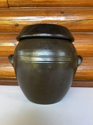 11 Liter Onggi Pottery Pot Food Container for Kimchi, Food fermentation  - Image 1 of 4