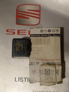 SEAT TOLEDO RELE' INTERMITTENZA FRECCIA NUOVO ORIGINALE 1L0953227A - Foto 1 di 5