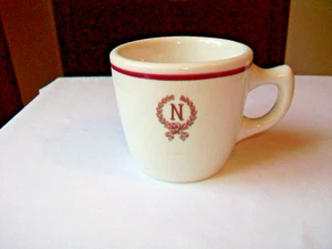 De colección. TAZA DE CAFÉ WALKER CHINA RESTAURANTE WARE BLANCO ROJO RAYA "N" MONOGRAMA 6 OZ. - Imagen 1 de 7