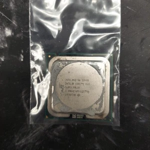 {Intel} Core 2 Duo E8400 3GHz Socket LGA775 CPU {SLB9J} - Picture 1 of 2