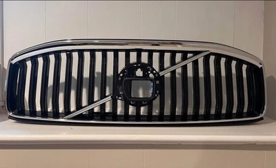 REJILLA SUPERIOR ORIGINAL VOLVO XC60 sin emblema 32291019  Foto 1 de 4