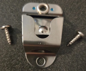 Clip para colgar micrófono con tornillos - Para todas las radios móviles - ¡Compra a granel y ahorra! - Imagen 1 de 3