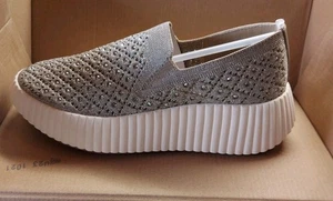 White Mountain Damen-Sneaker Styles Strass gewebt Strick goldfarben Größe 7,5 - Bild 1 von 8