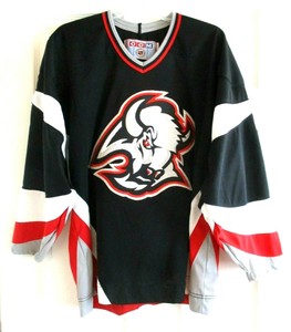 throwback buffalo sabres jersey