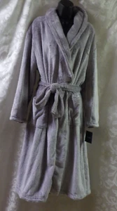 Ellen Tracy Plush Robe Size L-XL NWT Berry Long Sleeve Pockets Collar Belt Polye - Picture 1 of 14