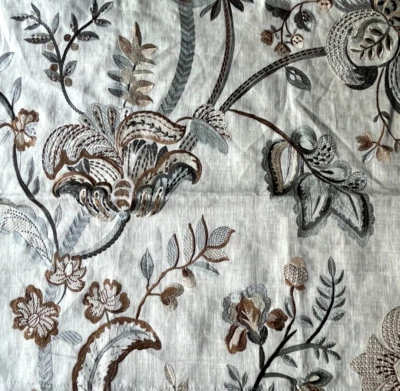 Lee Jofa Bradford Linen Almond/Pearl     24"x24" Fabric Remnant - Image 1 of 4