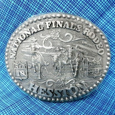 Hebilla de cinturón de rodeo Steer Wrestling Cowboy PRCA Hesston NFR NUEVO DE COLECCIÓN 1989 . CVB057 Foto 1 de 4