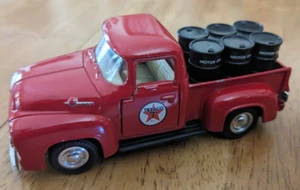 1/43 -ROAD CHAMP - 1956 FORD TEXCO PICKUP-GOOD CONDITION - Picture 1 of 7