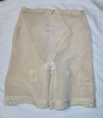 VTG Warners 198 M Panties Nylon Girdle Shaper Garter Belt Straps Long Leg Lace - Image 1 of 4