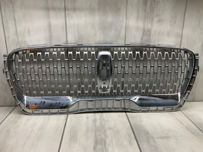 Lincoln Aviator 2020-2021 parrilla delantera cromada sin cámara LC5B-8150-ABW Foto 1 de 4