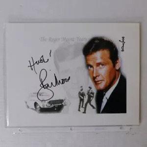 Roger Moore Photo *James Bond 007* Autographed in James Bond Quebec Convention - Foto 1 di 2
