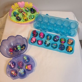Lot Of 30 Hatchimals Blue Egg Carton Spring Basket And Purple Clam Shell