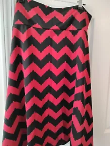 Lularoe Midirock schwarz/rot Chevron Größe XL - Bild 1 von 1