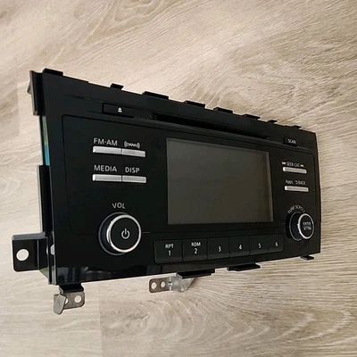 Radio Nissan Altima CQ-FN24E1GX 28185-3TA1B fabricante de equipos originales sin navegación Foto 1 de 4