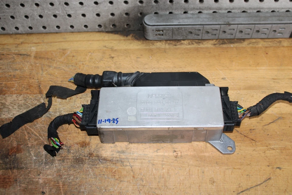 Módulo de control superior convertible Mercedes 300SL 500SL 600SL 1990-1993 1298200097 Foto 1 de 4