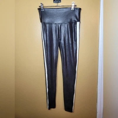 Legging Spanx imitación cuero rayas talla M 20187R Foto 1 de 4