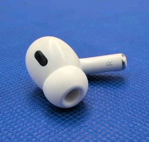 Apple AirPods Pro 2ème génération remplacement côté droit uniquement A2698 - Photo 1 sur 8