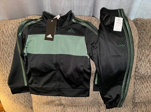 Adidas Jumpsuit Boys Size 4  - Picture 1 of 1