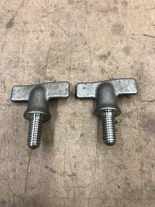 Willys Jeep M38 M38A1 Top Bow Thumbscrews - Bild 1 von 1