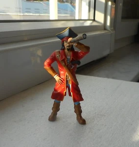 PIRATES OF THE CARIBBEAN ORIGINAL FIGURINE FIGURE - Picture 1 of 2