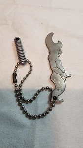 Vintage männlich schmutzig frech gewagter Flaschenöffner Schlüsselanhänger, Die Geschichte von Peter - Bild 1 von 7