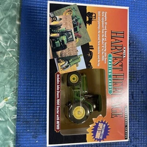 1994 John Deere Trading Cards & 1/64 7800 Tractor w/ 2WD, Harvest Heritage New - Picture 1 of 6