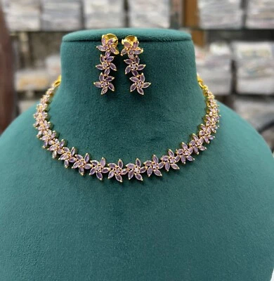 Juego de joyas de latón chapado en oro tono original tachonado gargantilla collar joyería Foto 1 de 4