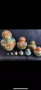 Luxury Hand Painted Set Of Matryoshka Babushka Stacking Nesting Russian Dolls - Picture 1 of 3