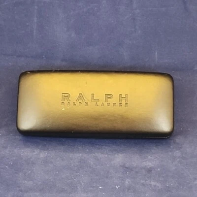 Óculos de sol Ralph Lauren capa dura estojo preto com pano de limpeza - Imagem 1 de 4