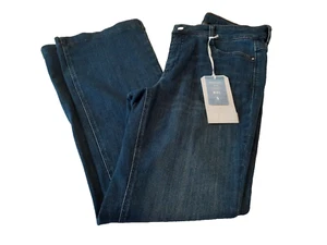 MAC Dream Boot Blue Jean Medium Wash Size 42 X 30 New With Tags - Picture 1 of 1
