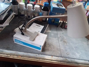 Room Essentials led clip lamp - Picture 1 of 4