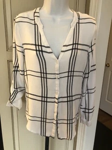 Kenneth Cole Reaction Black White Long Sleeve Button Down Shirt SZ XS - Picture 1 of 3
