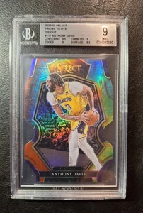 2022-23 SELECT PRIZMS TIE DYE DIE CUT  ANTHONY DAVIS 17/25 BGS 9 - Bild 1 von 2