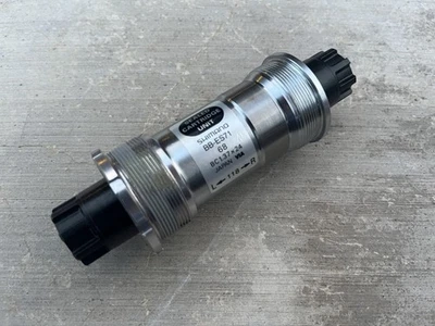 NOS Shimano Ultegra Octalink V2 Cartridge Bearing Bottom Bracket | 68x118 mm - Image 1 of 4