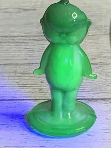 Poupée Boyd Green avec verre scories Kewpie UV lueur estampillée B sur le bas - Photo 1/8