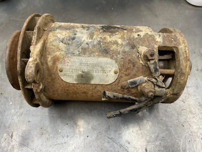 NÚCLEO GENERADOR AUTOLITE GGW-6001-B PARA 1949-55 DODGE DESOTO PLY MOPAR#1297973 Foto 1 de 4