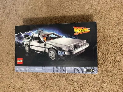 LEGO Icons: Back to the Future Time Machine (10300) - Image 1 of 4