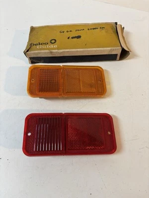 NOS 1968 - 72 雪佛兰 GMC C/K 10 - 30 Blazer Jimmy Amber 红色标志灯 2 — 第 1/4 张图片