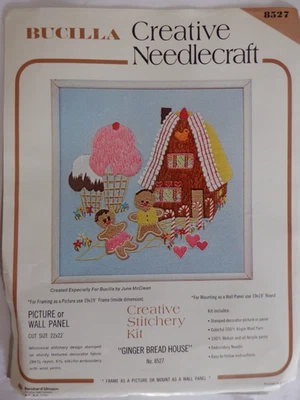 Bucilla Creative Needlecraft "Ginger Bread House" #8527 (Aberto) Tudo Intacto - Imagem 1 de 4