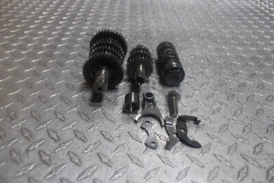 Kawasaki KX60 1987 OEM transmisión de motor Tranny montaje engranajes 13127-1105 Foto 1 de 4