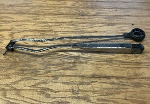 86-93 Ford Aerostar Rear Wiper Arm - Picture 1 of 9