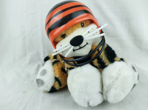 Vintage 1983 NFL Tudor Games Cincinnati Bengals Huddles Mascot Plush Doll Cover
